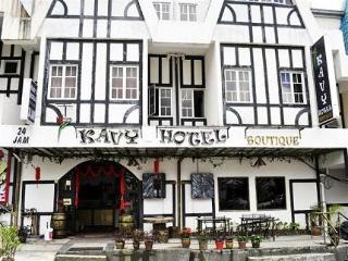 Little Star & Hotel 2*