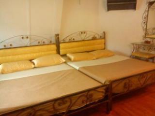Little Star & Hotel 2*